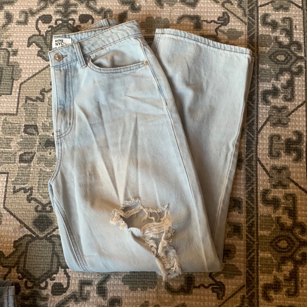 Size 9 Madden NYC wide leg pants ☺️
